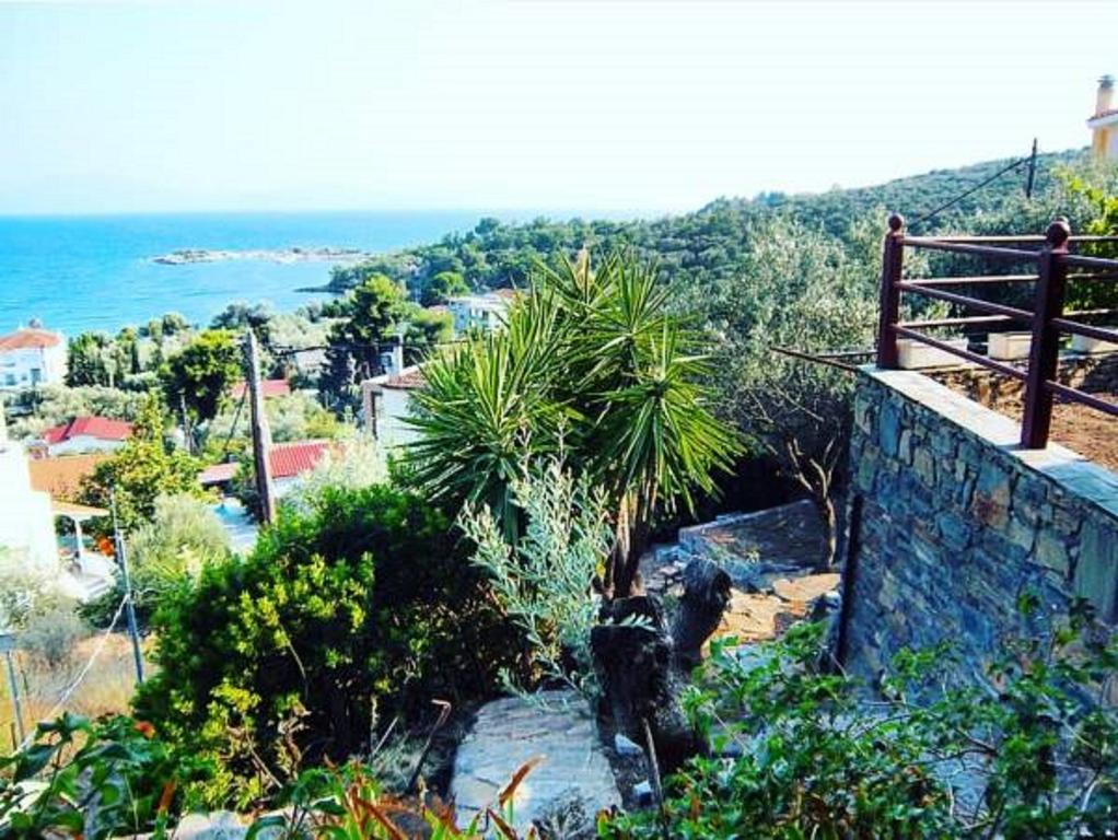 Alexander'S Villa Kritharia  Exterior photo