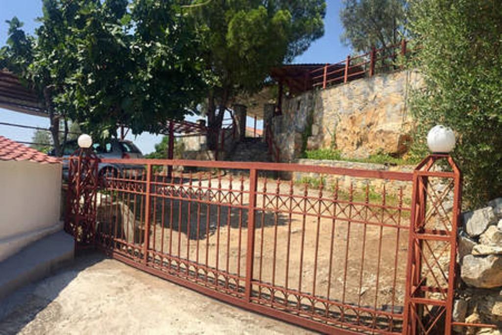 Alexander'S Villa Kritharia  Exterior photo